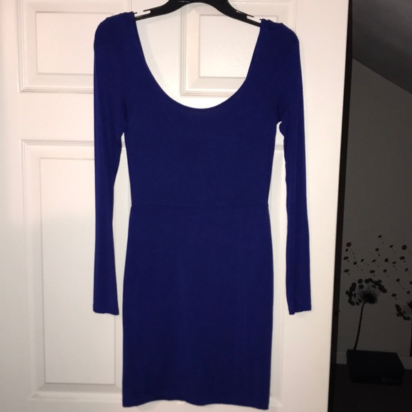 Mini Dress 🔷 - Picture 2 of 4